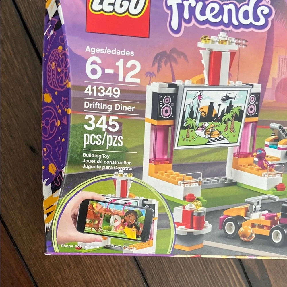 Lego Friends Retired Drifting Diner set